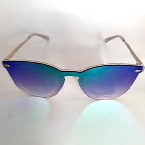 Jim Halo sunglasses with case